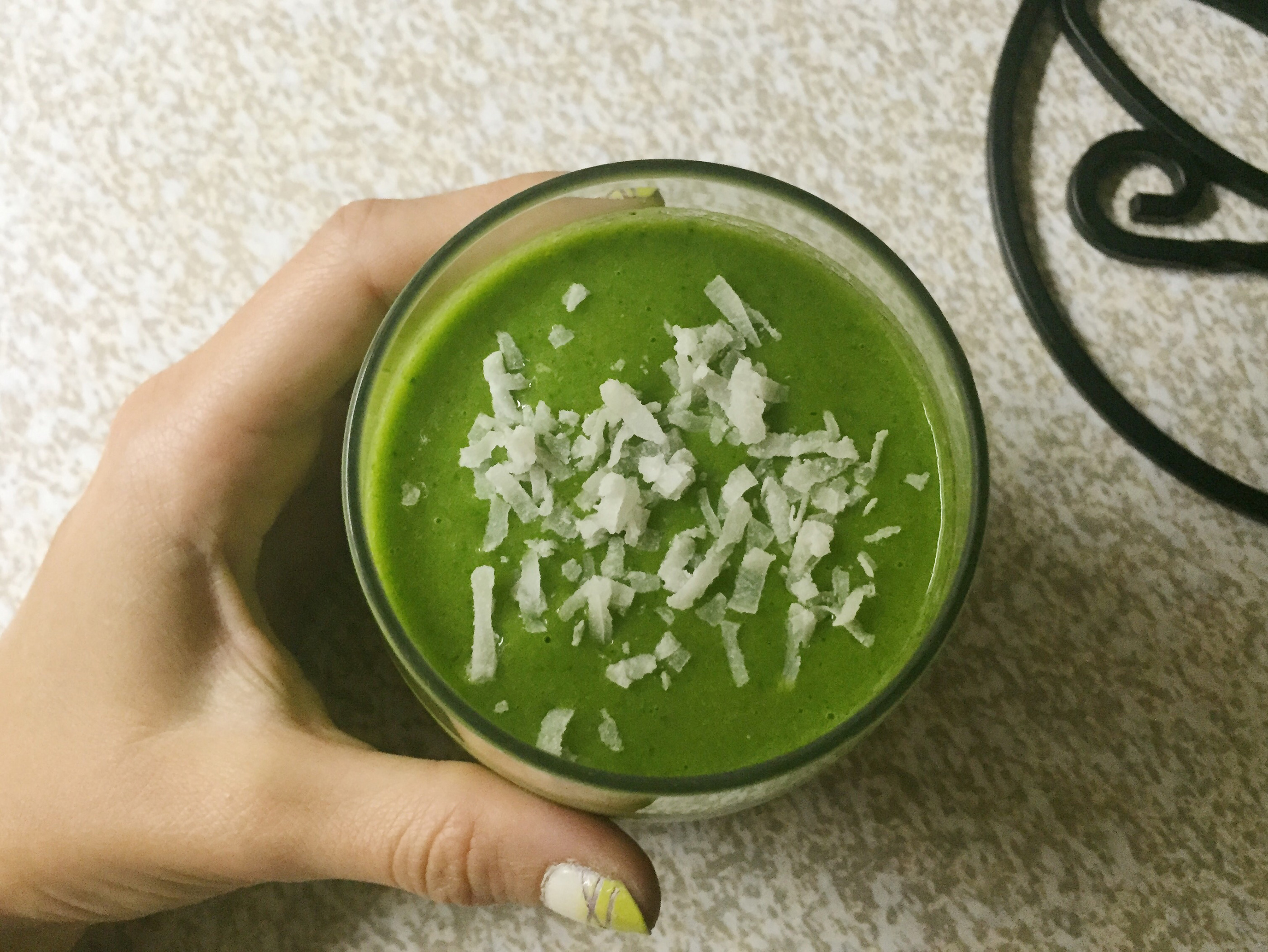 10 Green Smoothies to Start Your Week